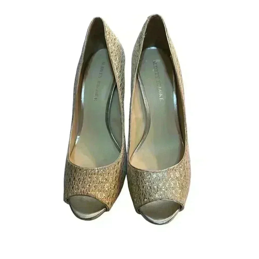 Audrey Brooke Silver Metallic Fabric Upper Peep Toe 4